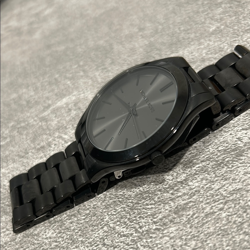 Michael Kors Black and Gray Watch - Picture 2 of 9